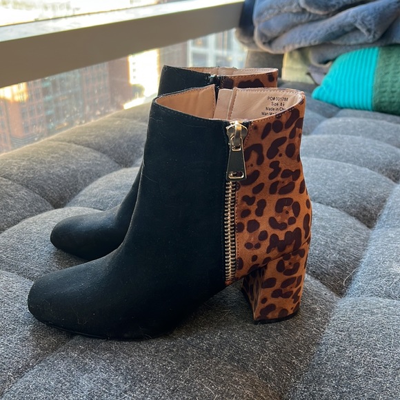 Colorblock Animal Print Booties - Picture 5 of 7